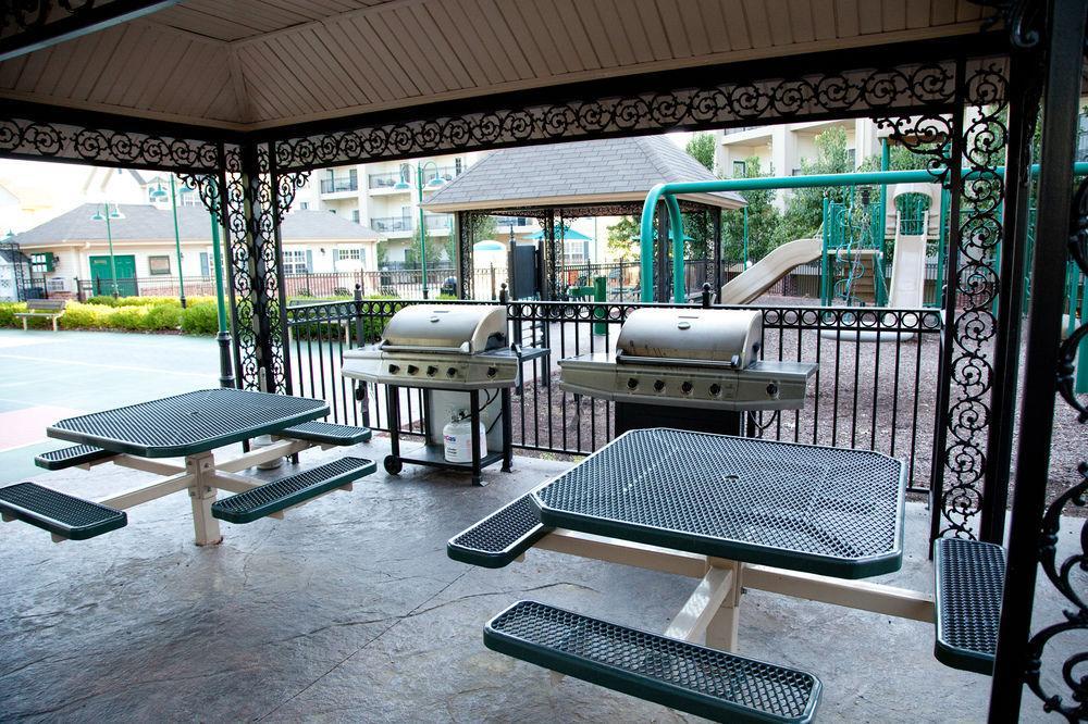 French Quarter Resort Branson Exterior photo